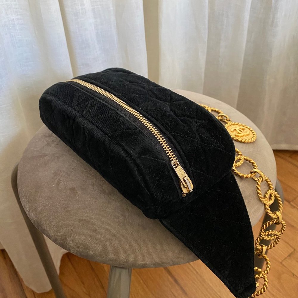 Chanel Vintage 90's Waist Fanny Pack Belt Bag - Picture 10 of 14